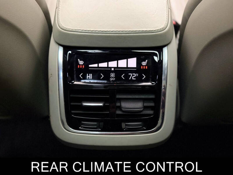 2017 Volvo XC90 T6 Inscription