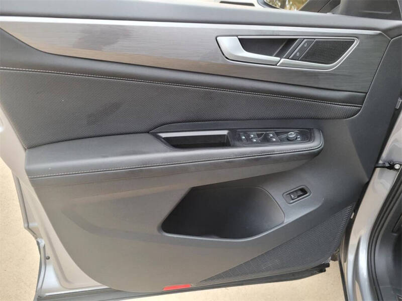 2025 Volkswagen Atlas Cross Sport SE