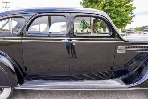 1936 Chrysler Imperial