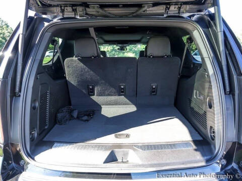 2024 Chevrolet Suburban RST