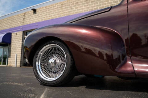 1940 Lincoln Zephyr