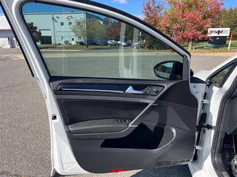 2016 Volkswagen Golf R