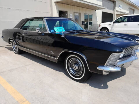 1963 Buick Riviera for sale at Pederson's Classics in Tea SD