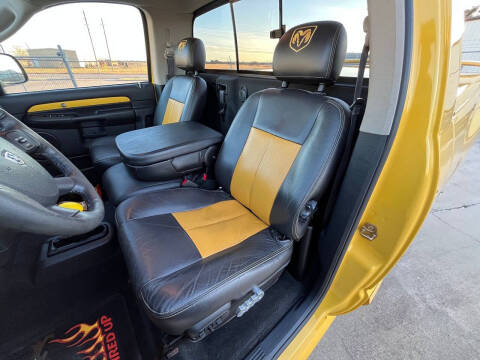 2004 Dodge Ram 1500 SLT