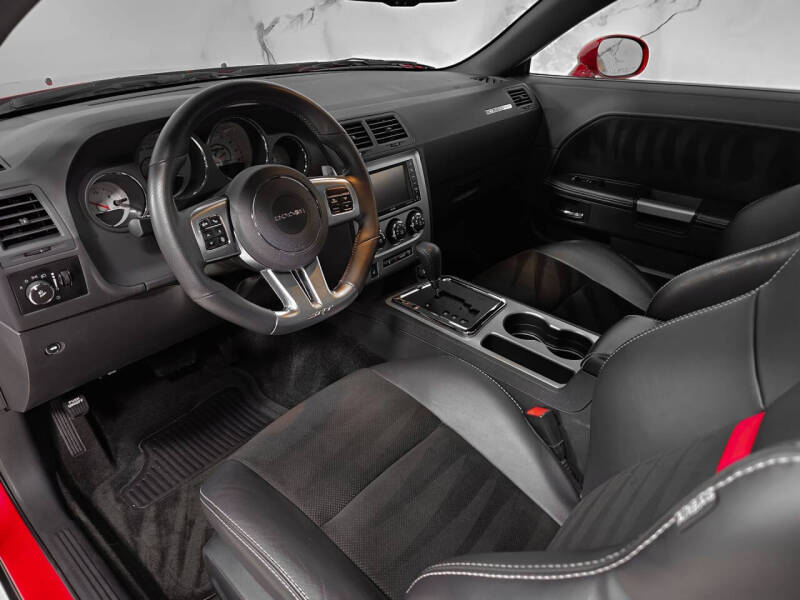 2012 Dodge Challenger SRT8 392
