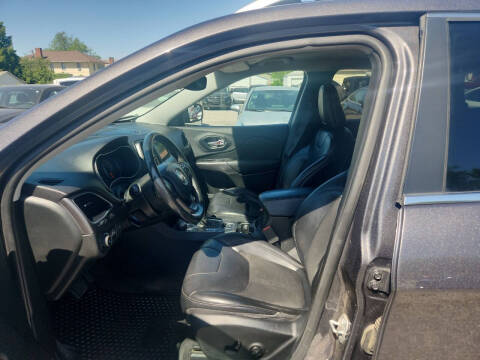 2019 Jeep Cherokee Latitude Plus