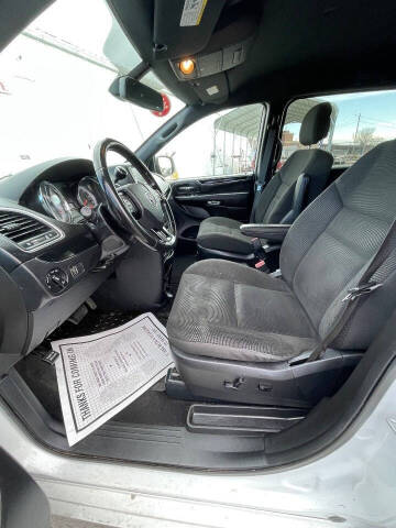 2020 Dodge Grand Caravan SE