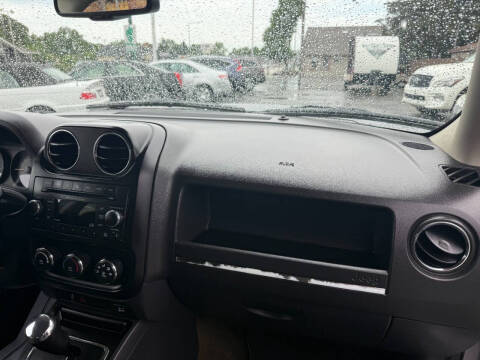 2016 Jeep Patriot Sport