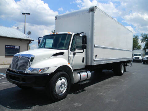 2018 International DuraStar 4300