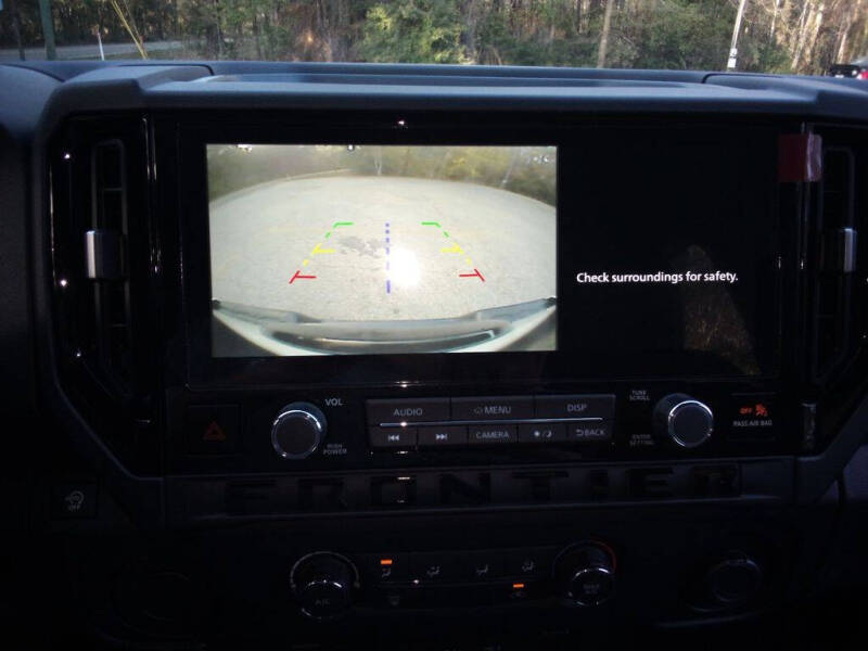 2026 Nissan Frontier SV