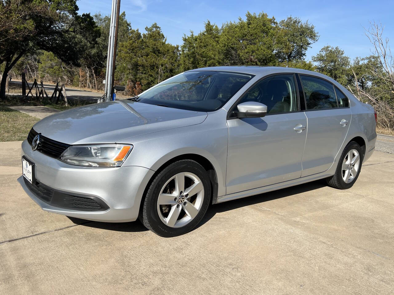 Used Car 2011 Volkswagen Jetta  Tdi 4dr Sedan 6a For Sale Under $10,000 In Austin, Texas