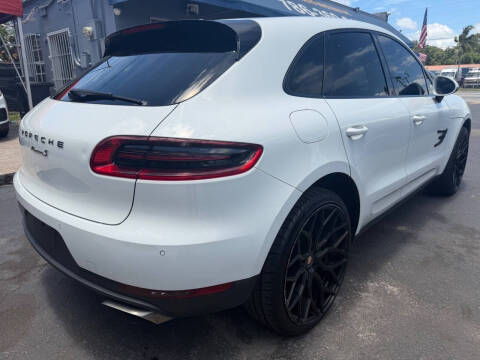 2018 Porsche Macan