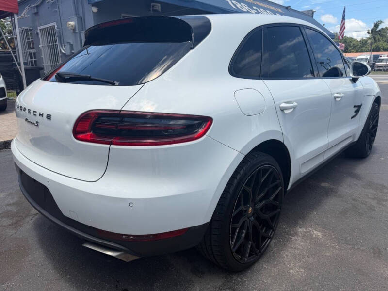 2018 Porsche Macan