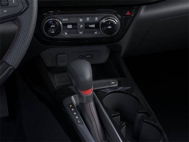 2025 Chevrolet Trax RS