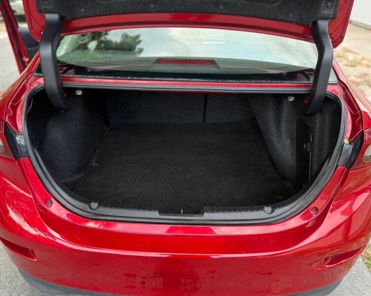 2017 Mazda MAZDA3 Sport