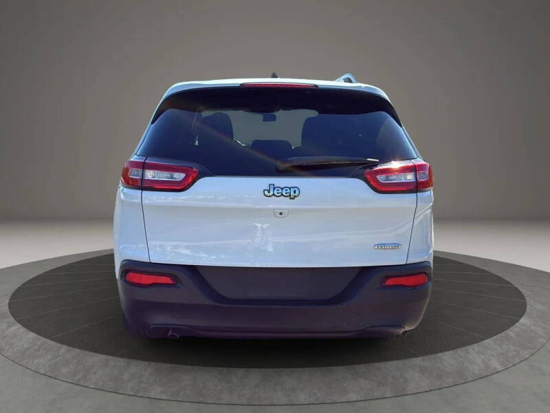 2018 Jeep Cherokee Latitude Plus