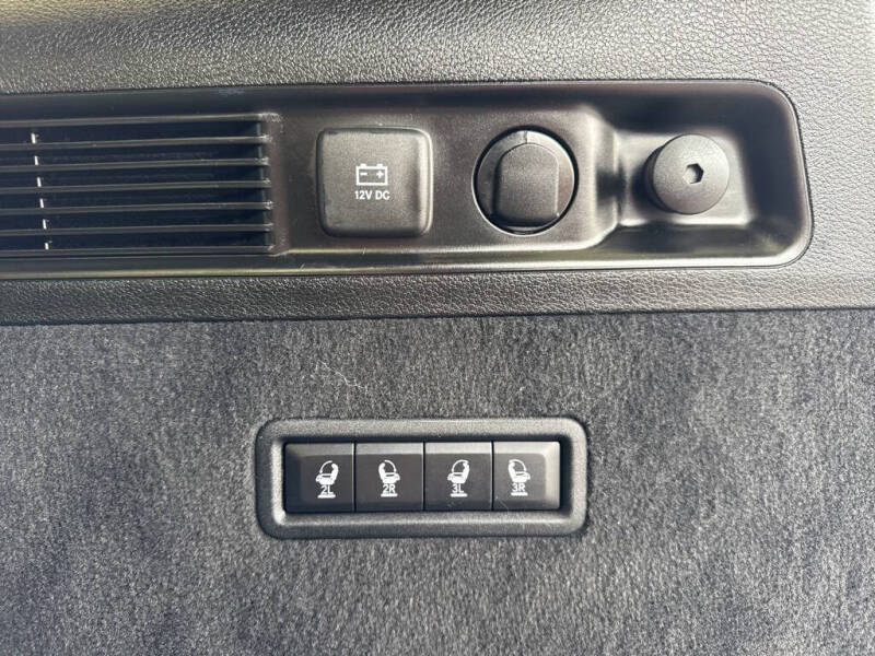 2022 Jeep Grand Wagoneer Series II