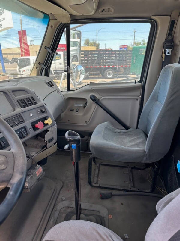 2006 Sterling L9500