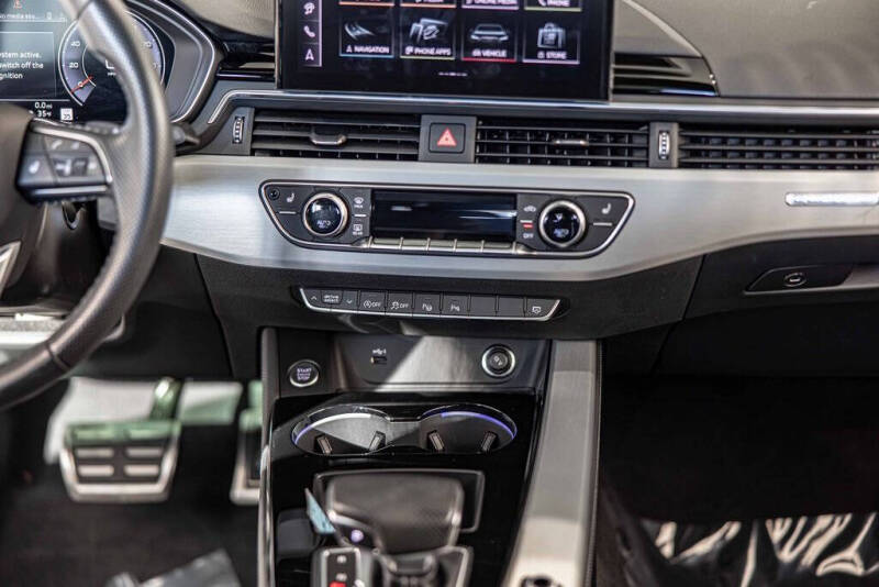 2024 Audi A5 Sportback quattro S line Prestige 45 TFSI