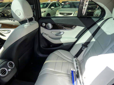 2016 Mercedes-Benz C-Class