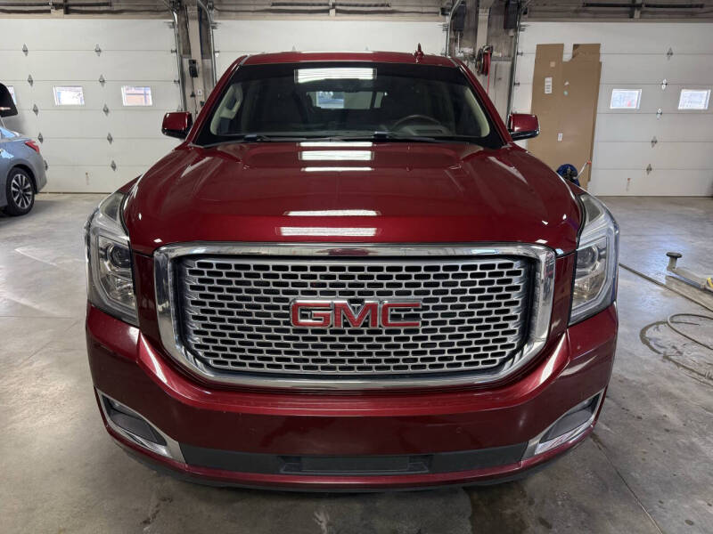 2017 GMC Yukon XL Denali