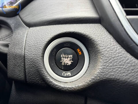 2017 Chrysler 200 Limited Platinum