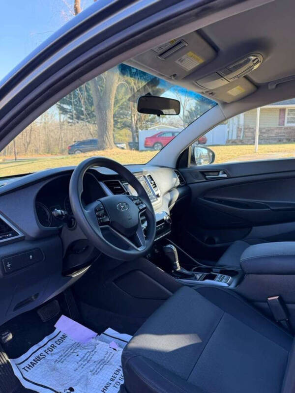 2016 Hyundai Tucson SE