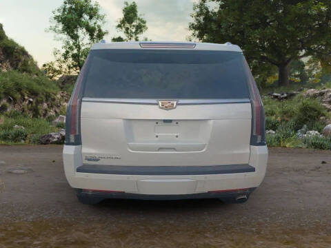 2020 Cadillac Escalade Luxury