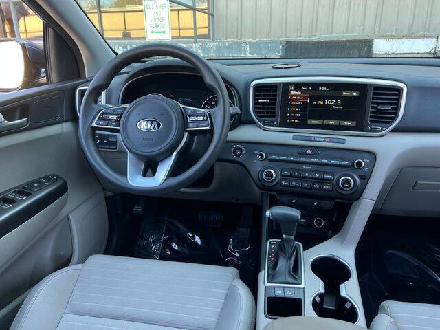 2022 Kia Sportage LX