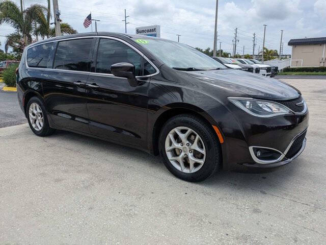 2019 Chrysler Pacifica Touring Plus