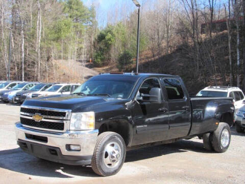 2014 Chevrolet Silverado 3500HD for sale at CROSS COUNTRY MOTORS LLC in Nicholson PA