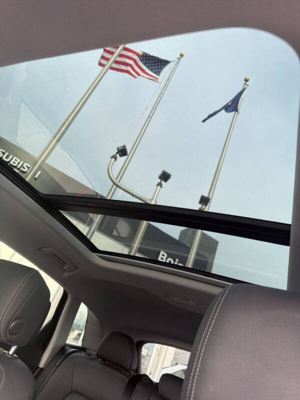 2021 Audi e-tron quattro Premium