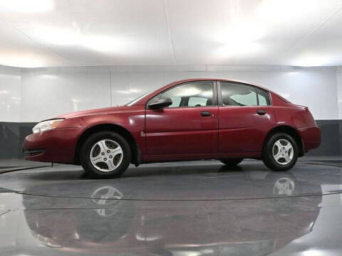 2004 Saturn Ion 1
