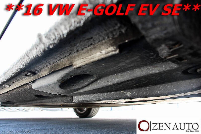 2016 Volkswagen e-Golf SE