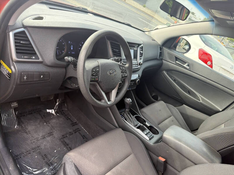 2017 Hyundai Tucson SE
