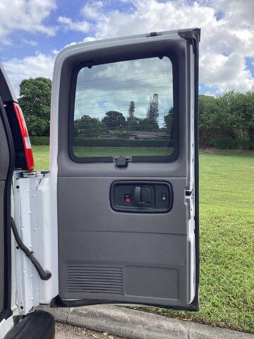 2023 Chevrolet Express LS 3500