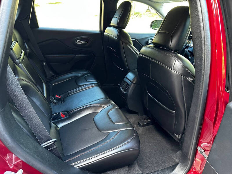 2019 Jeep Cherokee Trailhawk