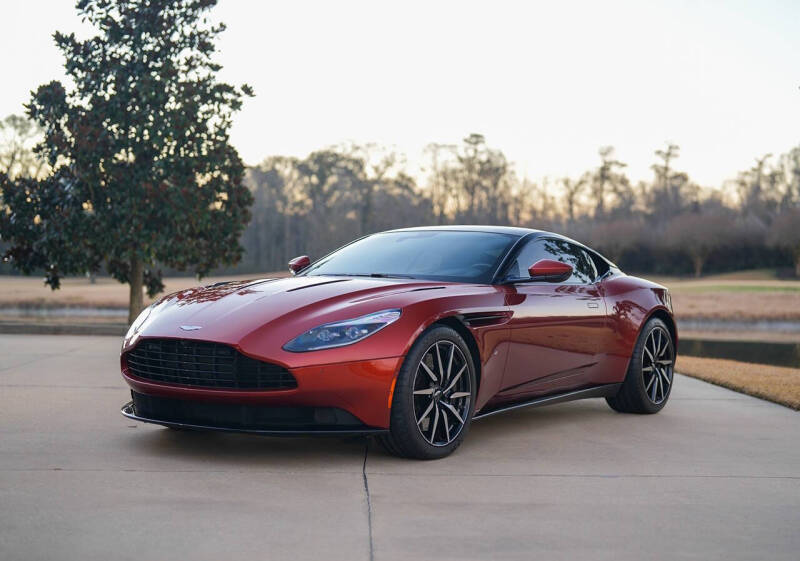 2017 Aston Martin DB11