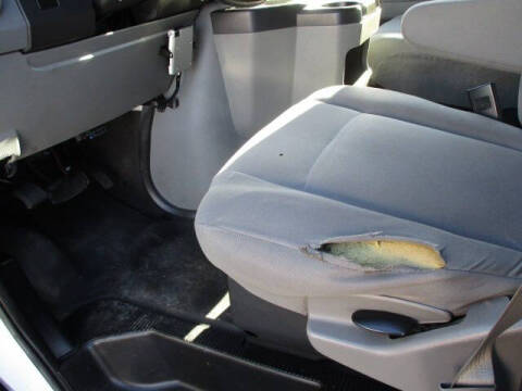 2010 Ford E-Series E-350 SD