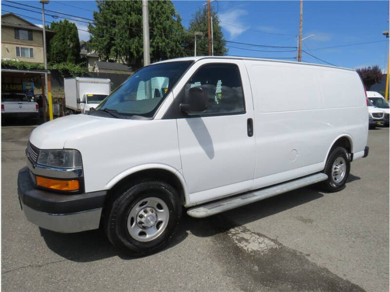 2018 Chevrolet Express 2500