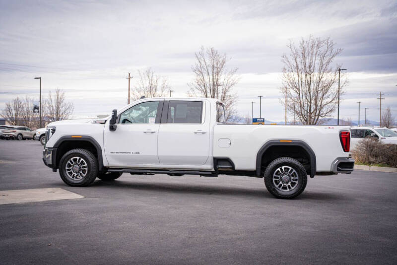 2024 GMC Sierra 3500HD