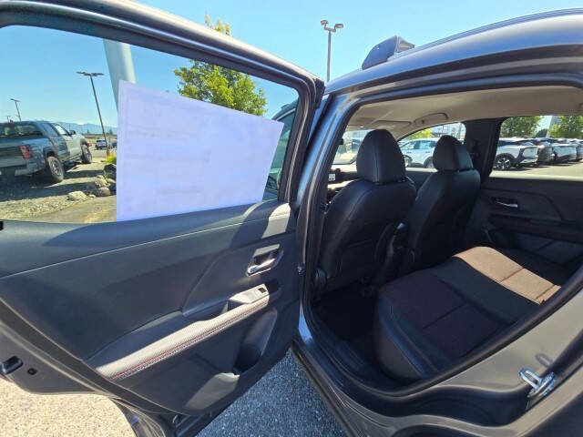 2025 Nissan Kicks SR