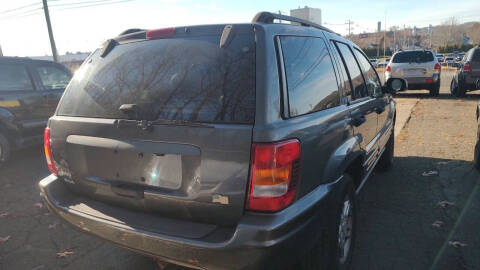 2004 Jeep Grand Cherokee Laredo