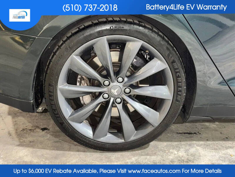 2013 Tesla Model S Performance