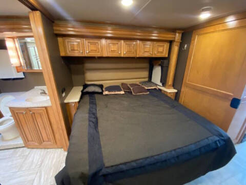 2015 Freightliner MH Chassis