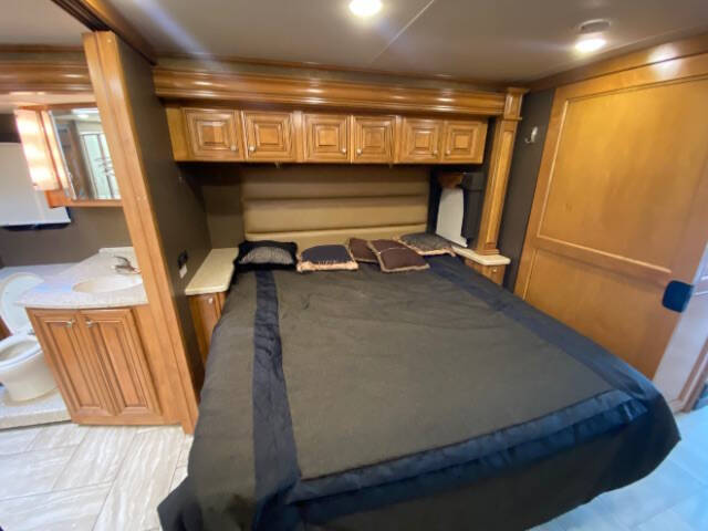 2015 Freightliner MH Chassis
