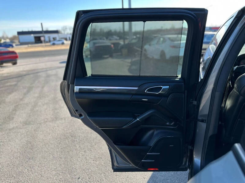 2011 Porsche Cayenne S