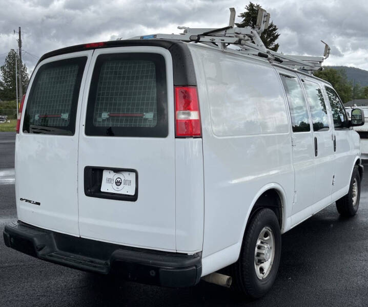 2018 Chevrolet Express 2500