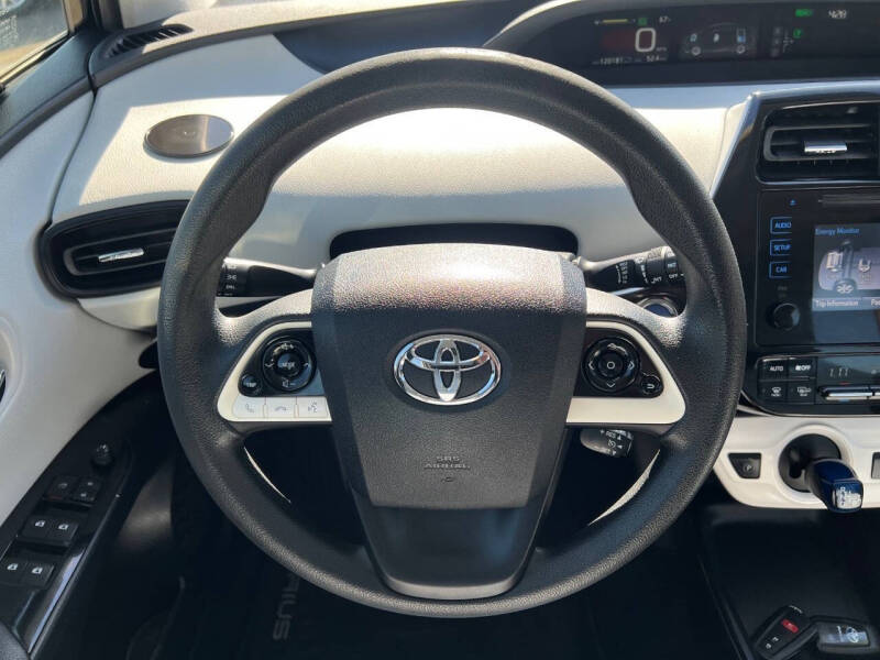 2016 Toyota Prius Two