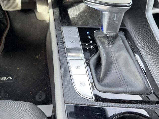 2022 Hyundai Elantra